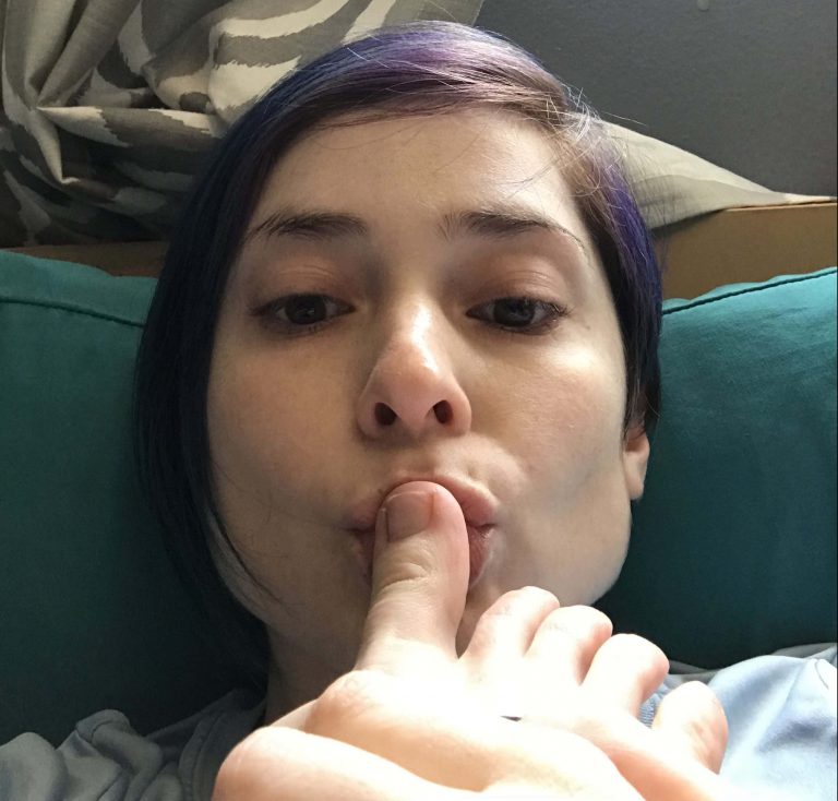 toenail biting stretches