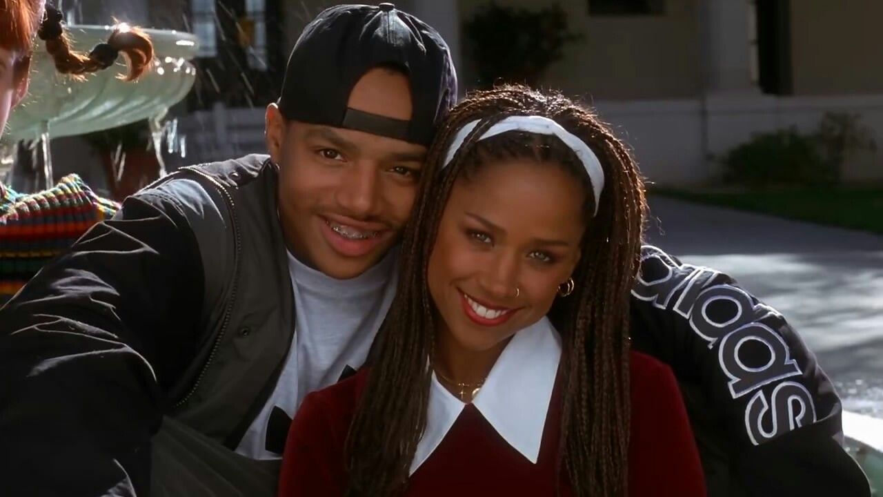 Where Are They Now The Relationships Of Clueless Bunny Ears